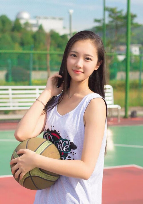 德甲盛宴：弗赖堡迎战莱比锡红牛，弗赖堡vs莱比锡比分预测