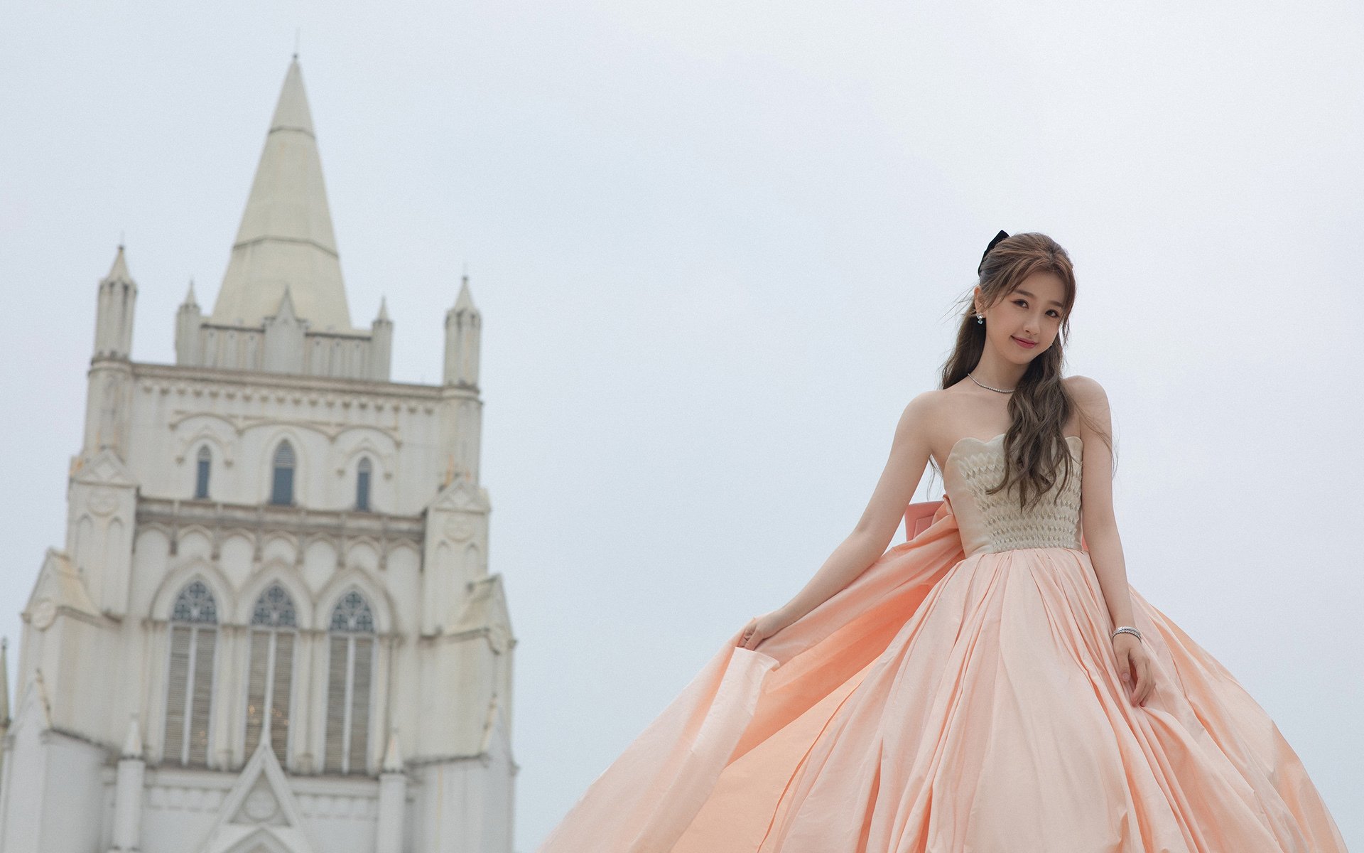 kaiyun登录入口-西甲传奇再现：天王闪耀瞬间成经典，西甲传奇中场